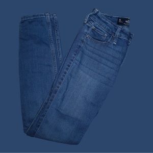 Hollister High-Rise Medium Wash Super Skinny Jeans